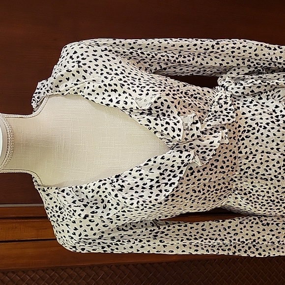 MAJE | Rosana Ruffled Animal Print Mini Wrap Dress in size 1 or Small - Picture 3 of 15